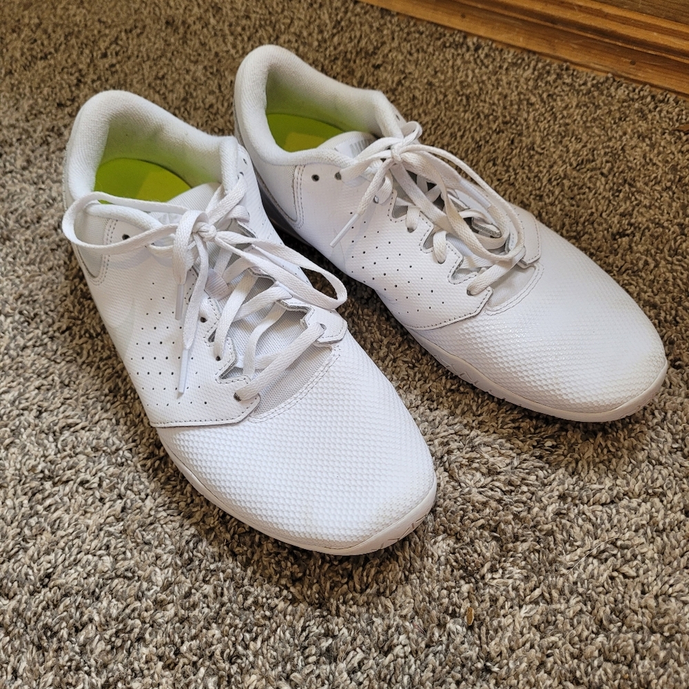 Womens Nike Sidelin VI Cheerleading Shoes